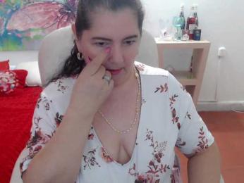 leonela webcam bongacams model stream image