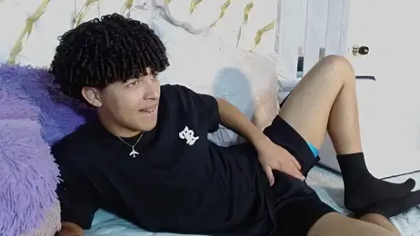 ian_smith_ webcam model stream image