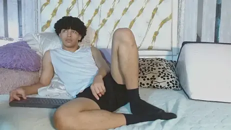 ian_smith_ webcam model stream image