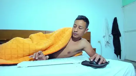 Maik_James webcam model stream image