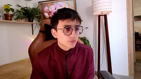 Sr_evann webcam model stream image