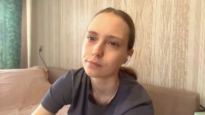 OkCarwin webcam model stream image