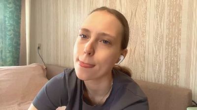 OkCarwin webcam model stream image