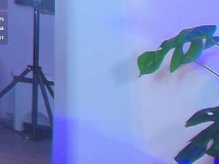 valentino-moon webcam model stream image