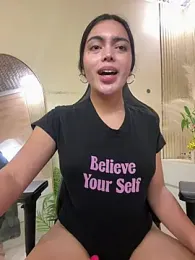 TS-SimplyTheBest webcam model stream image