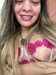 Zyrella webcam model stream image