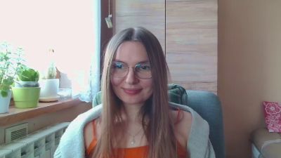 EllyHEARTx webcam model stream image