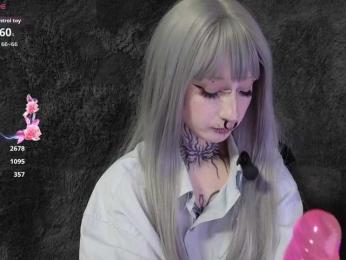 YoungAlice1 webcam model stream image