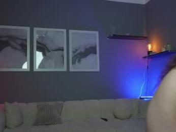 alfafever webcam model stream image