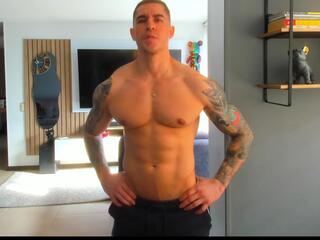 Uxio X webcam flirt4free model stream image