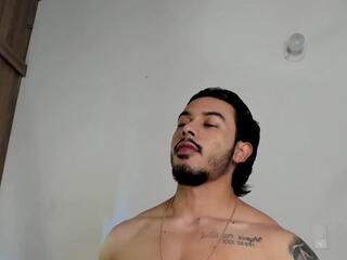 Justin Whitte webcam model stream image