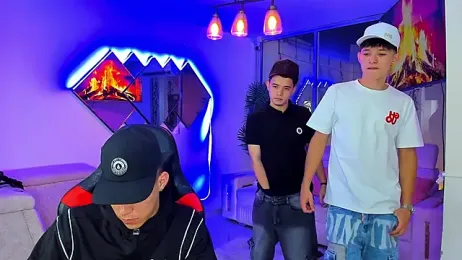 Houseofwarrios webcam model stream image