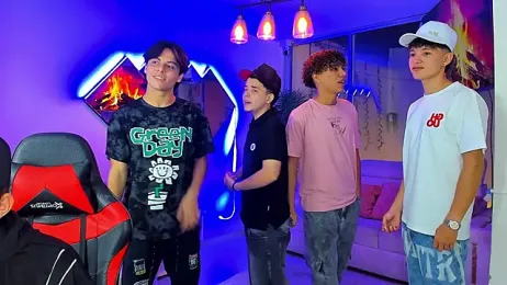 Houseofwarrios webcam model stream image