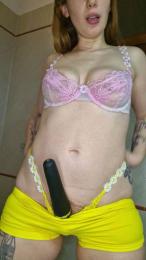 sexyy_naughty webcam cam4 model stream image
