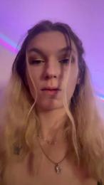 ines190 webcam model stream image