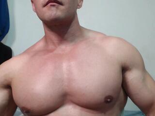 Edde Max webcam model stream image