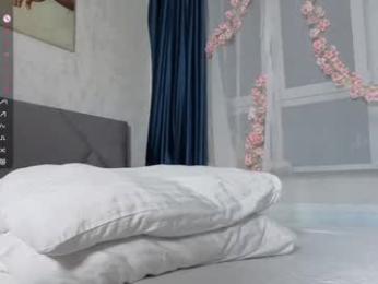 annrosy webcam model stream image