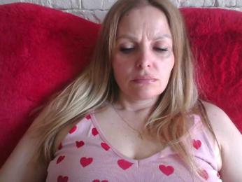 AngelAlone webcam bongacams model stream image