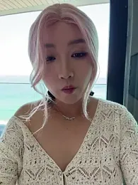 winter11 webcam stripchat model stream image