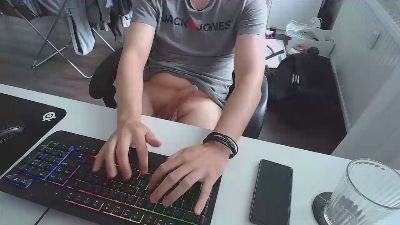 Aleex325 webcam cam4 model stream image