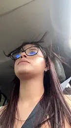 Arilw webcam stripchat model stream image