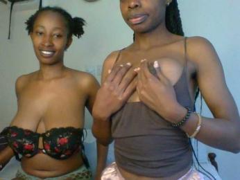 MysticCharm webcam bongacams model stream image