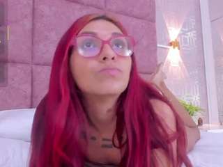 liavelez webcam camsoda model stream image