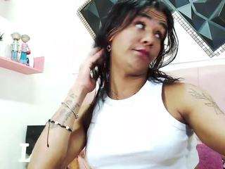 andrea-safeira webcam camsoda model stream image