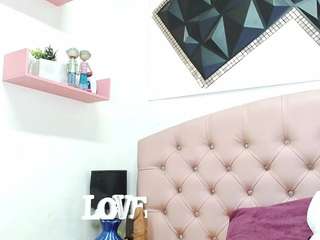 andrea-safeira webcam camsoda model stream image