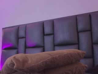 Mikael Slow webcam flirt4free model stream image