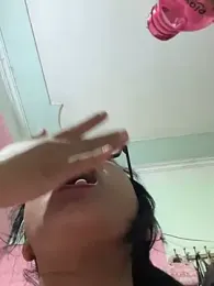 Leeeeiu webcam model stream image