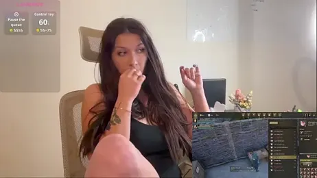 AustrianGirl99AtWork webcam stripchat model stream image