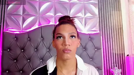 Sara-Smith- webcam stripchat model stream image