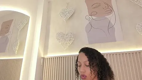 daiana_curly webcam stripchat model stream image