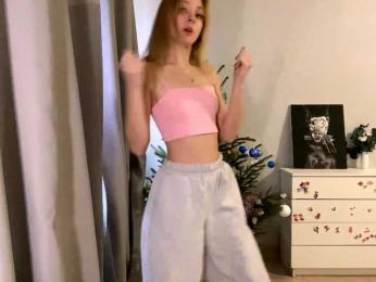 PinkPetal webcam model stream image