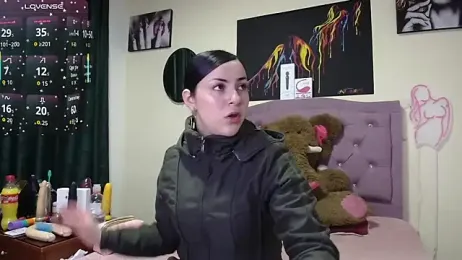 Emmie_Hot webcam stripchat model stream image