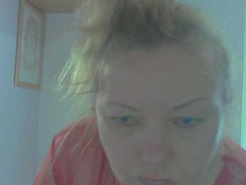 LucyAlexis webcam model stream image