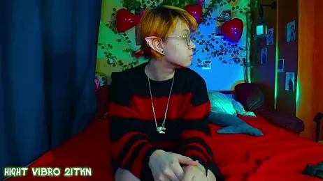 TrickyKitsune webcam model stream image