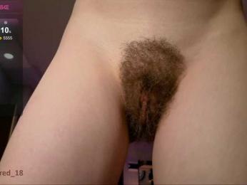 lolly-red- webcam bongacams model stream image