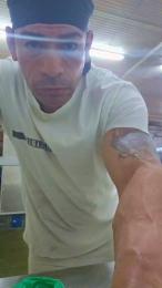 Leonsalvajexxx webcam model stream image