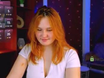 polly_cute1 webcam model stream image