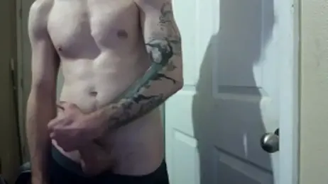 Huntzg23 webcam stripchat model stream image