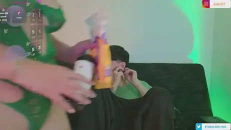 ethan_and_ava webcam model stream image