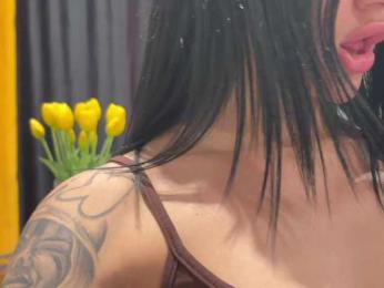 chicanogirl webcam model stream image