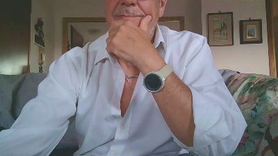gyordy1 webcam cam4 model stream image