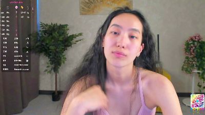 FlirtyAura webcam model stream image