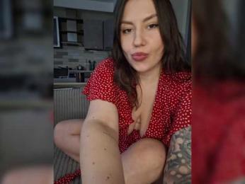 VyshlaZaVinom webcam bongacams model stream image