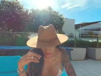 sweetlaurasaenz webcam model stream image