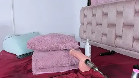 Roxy-Smith webcam model stream image