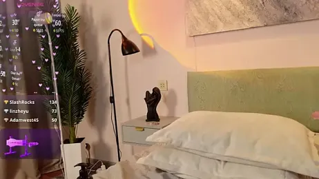 MilkMeSoftly webcam stripchat model stream image